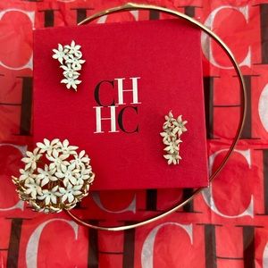 Carolina Herrera Daisy Choker, and Matching Earrings